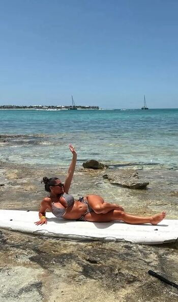 Laniah Diaz Leaked Nude OnlyFans (Photo 21)