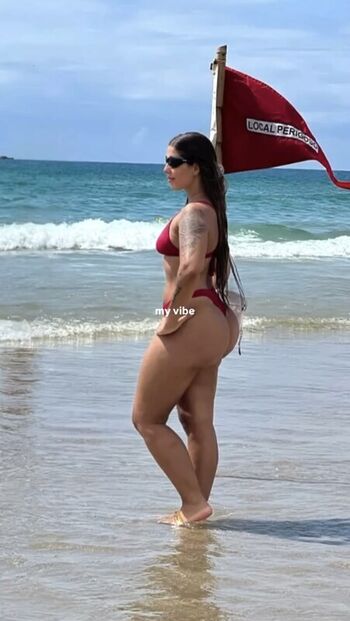 Lara Castro