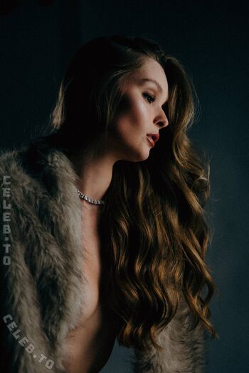 Lara Oster Leaked Nude OnlyFans (Photo 15)