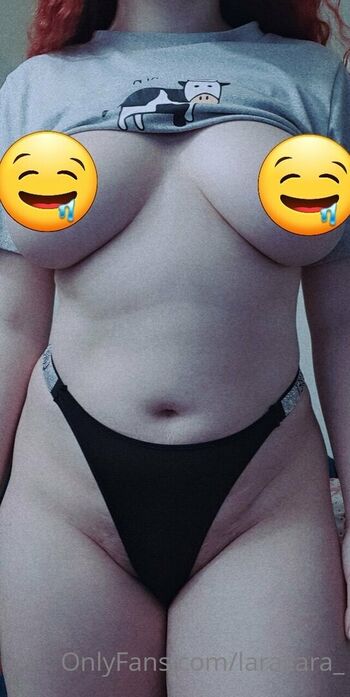 laracara_ Leaked Nude OnlyFans (Photo 2)