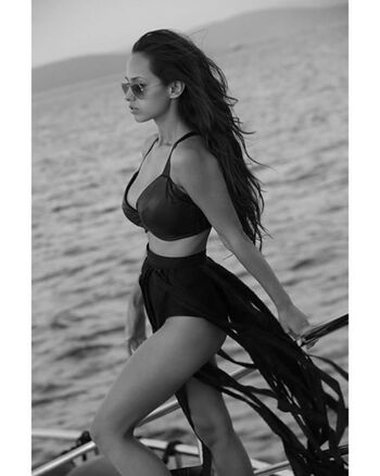 Lariss Leaked Nude OnlyFans (Photo 71)