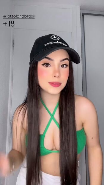 Larissa Costa