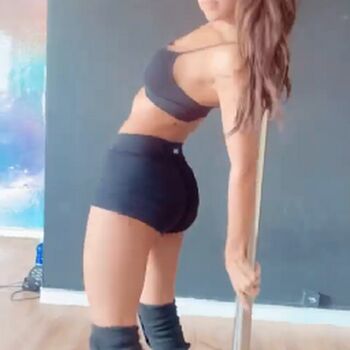 Larissa Ribas
