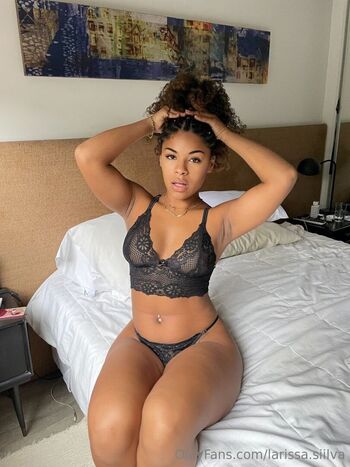 larissa.siilva Leaked Nude OnlyFans (Photo 17)