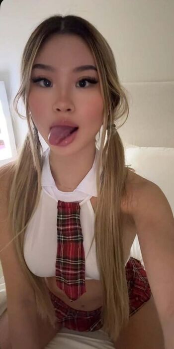 Larissa Leaked Nude OnlyFans (Photo 4)