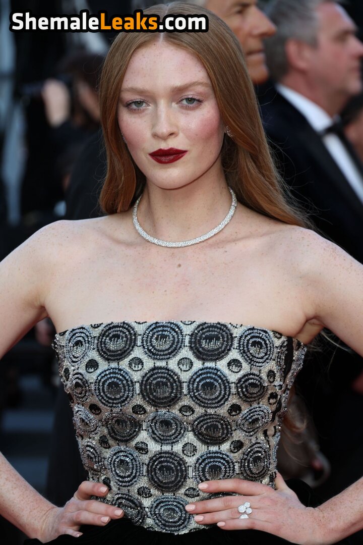 Larsen Thompson / larsenthompson Leaked Nude OnlyFans (Photo 110