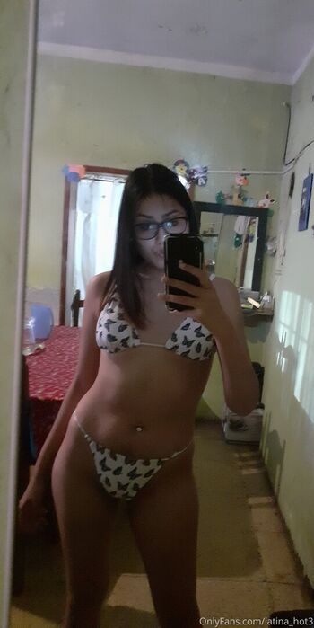 latina_hot3 Leaked Nude OnlyFans (Photo 4)