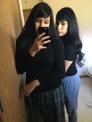 Latina Twin Sisters