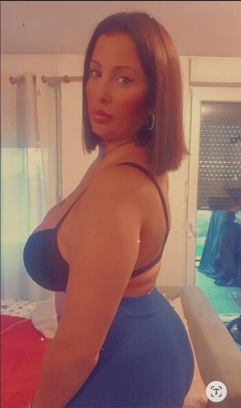 Laula Leaked Nude OnlyFans (Photo 8)