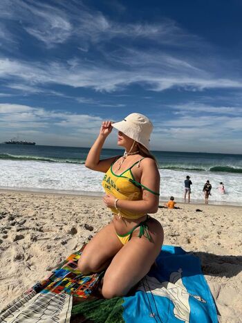 Laura Buitrago Leaked Nude OnlyFans (Photo 5)