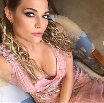 Laura Chiatti Leaked Nude OnlyFans (Photo 10)