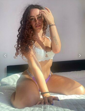 Laura Corti Leaked Nude OnlyFans (Photo 4)
