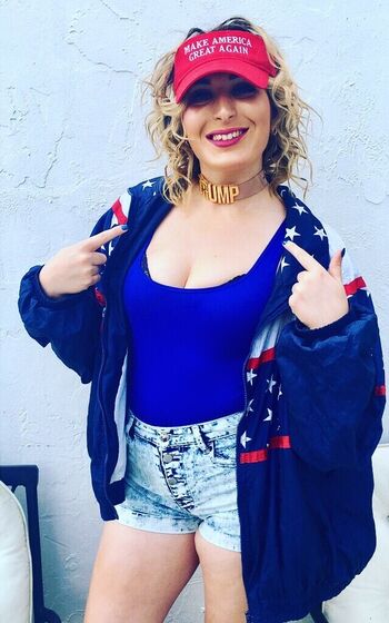 Laura Loomer