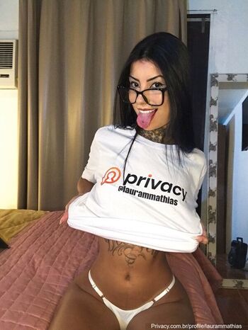 Laura Mathias Leaked Nude OnlyFans (Photo 25)
