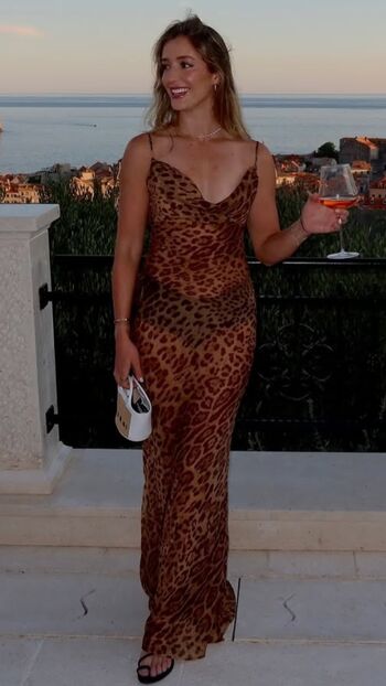 Laura Robson