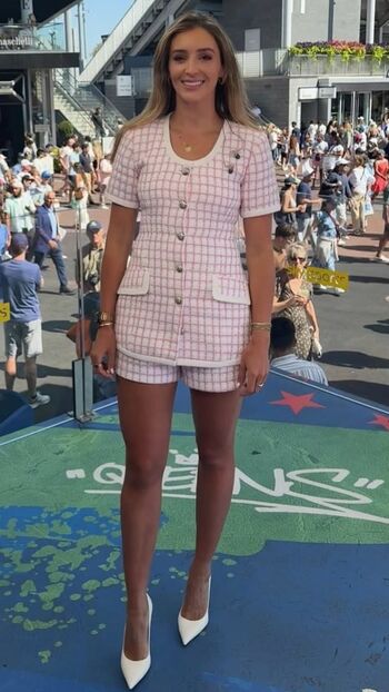 Laura Robson