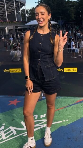 Laura Robson