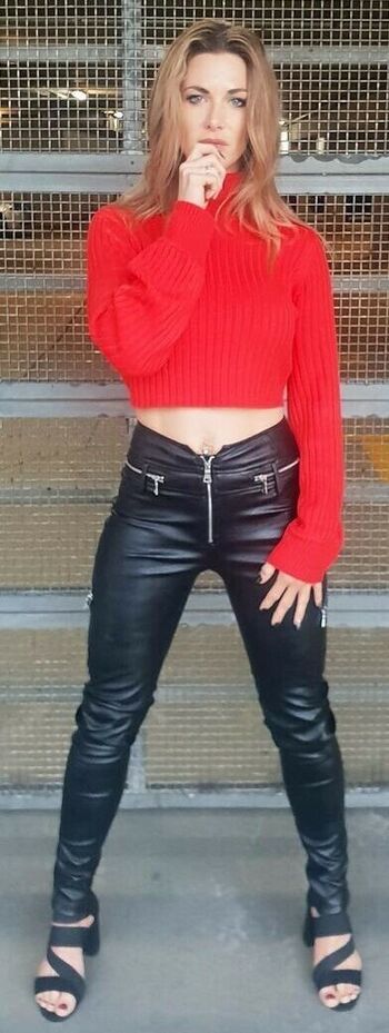 Laura Surrich Leaked Nude OnlyFans (Photo 69)