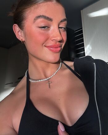 Lauren Calandriello