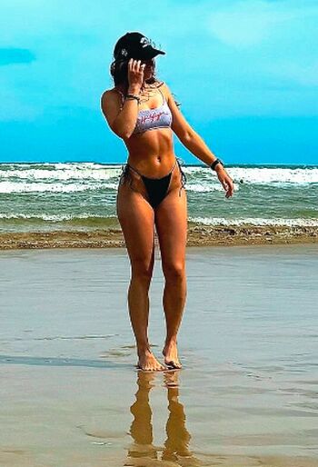 Lauren Calandriello Leaked Nude OnlyFans (Photo 23)