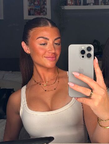 Lauren Calandriello Leaked Nude OnlyFans (Photo 24)