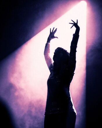 Lauren Mayberry