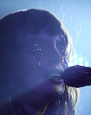 Lauren Mayberry