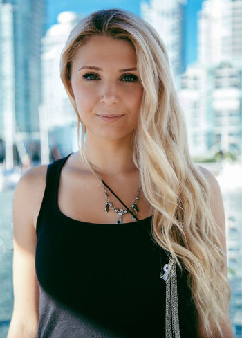 Lauren Southern Leaked Nude OnlyFans (Photo 100)