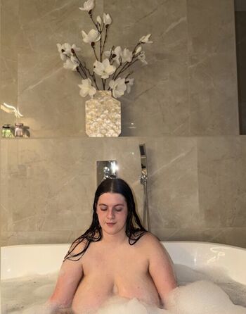 Lauvlylu Leaked Nude OnlyFans (Photo 4)