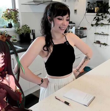 Layna Lazar
