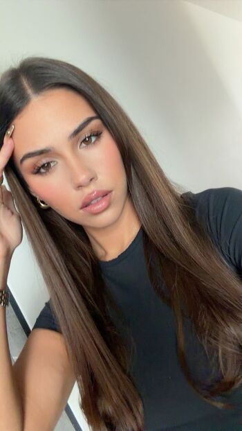 Leah Halton