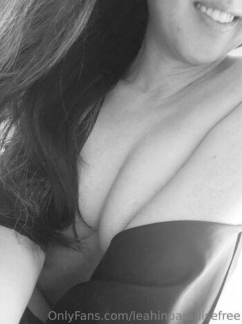 leahinparadisefree