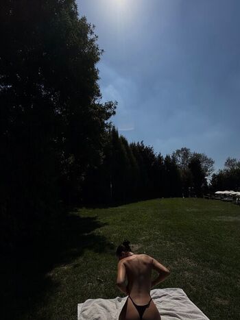 ledusula Leaked Nude OnlyFans (Photo 3)