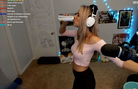Legendary Lea Leaked Nude OnlyFans (Photo 5)
