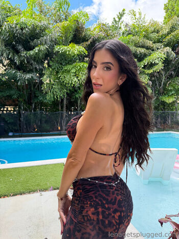 Lena The Plug Leaked Nude OnlyFans (Photo 14)