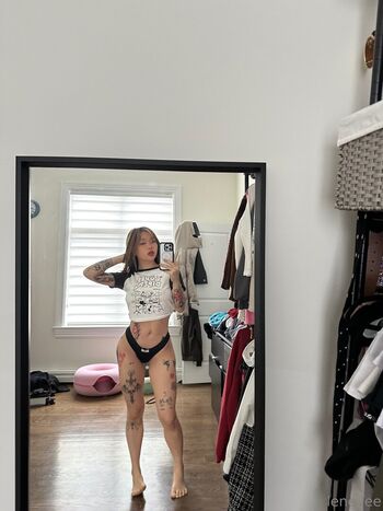 Arlene Lee / Lenerox / ar1enelee / thearlenelee Leaked Nude OnlyFans