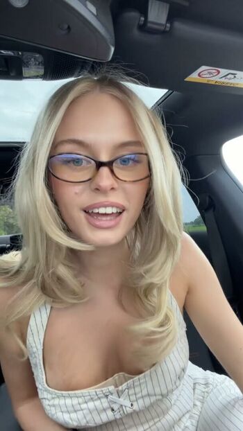 Leni Marie