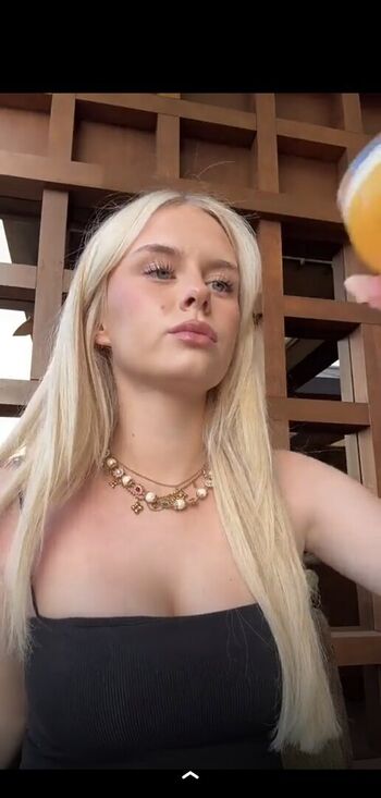 Leni Marie Leaked Nude OnlyFans (Photo 9)