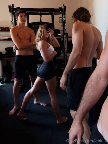 Leolulu Leaked Nude OnlyFans (Photo 2)