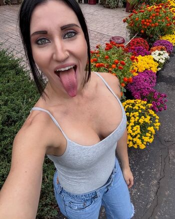Lesley Cusumano