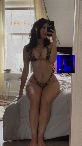 Leslievegaa Leaked Nude OnlyFans (Photo 3)