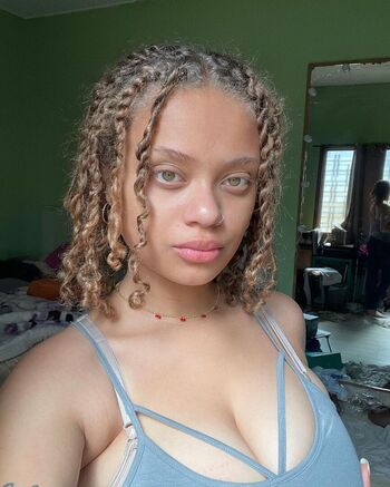 Lexcova / Lexay_X / Kingkorbel