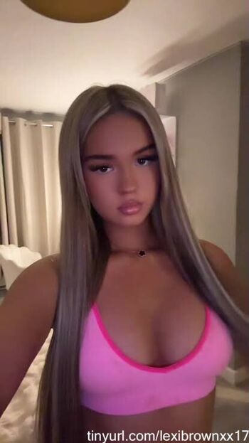 Lexi Brown Leaked Nude OnlyFans (Photo 4)