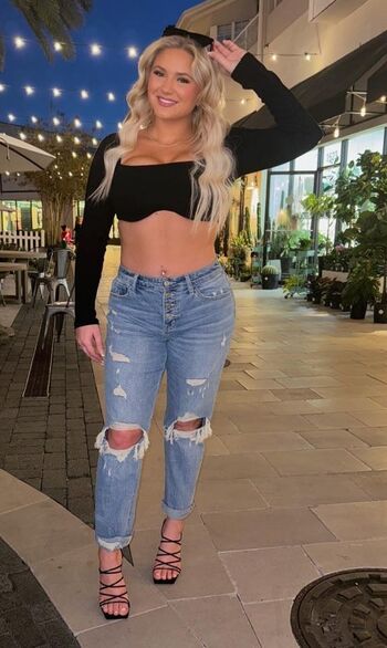 Lexi Holmstrom