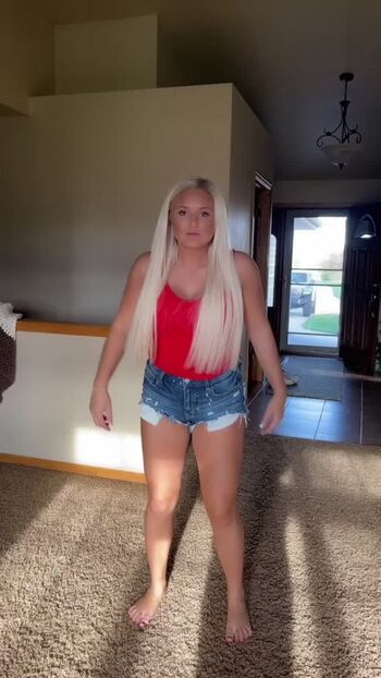 Lexi Holmstrom