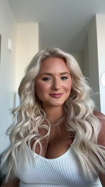 Lexi Holmstrom