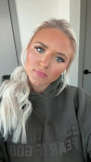 Lexi Holmstrom