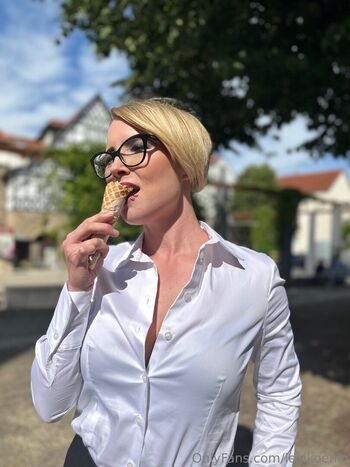 lexikoenig Leaked Nude OnlyFans (Photo 11)