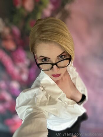 lexikoenig Leaked Nude OnlyFans (Photo 20)