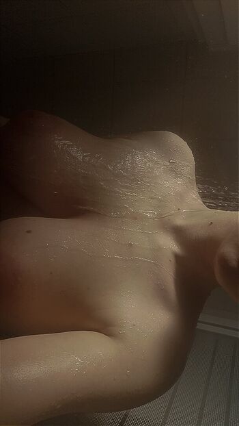 Lexy17 Leaked Nude OnlyFans (Photo 2)